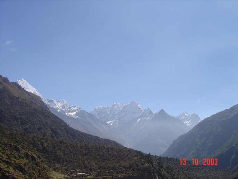 Everest BC-03.jpg